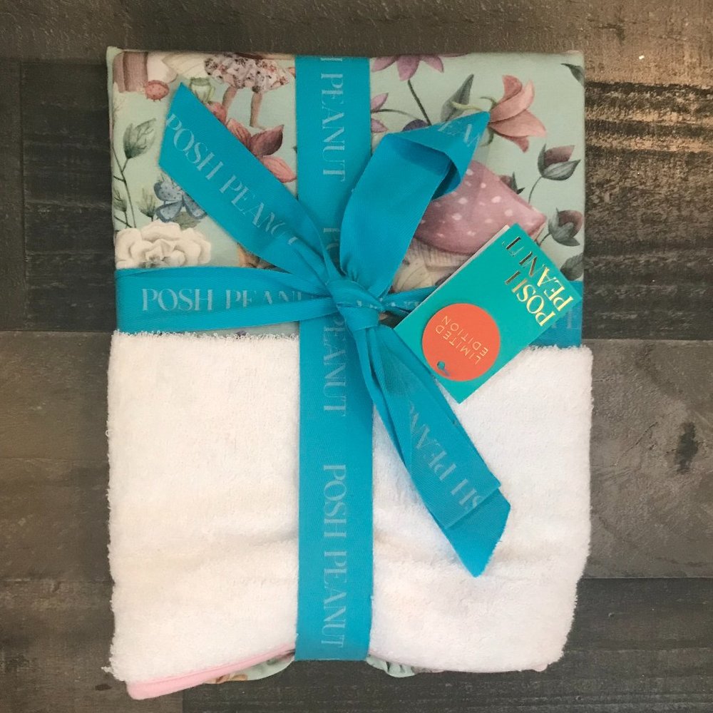 Posh Peanut Faye Ruffled Hooded Towel